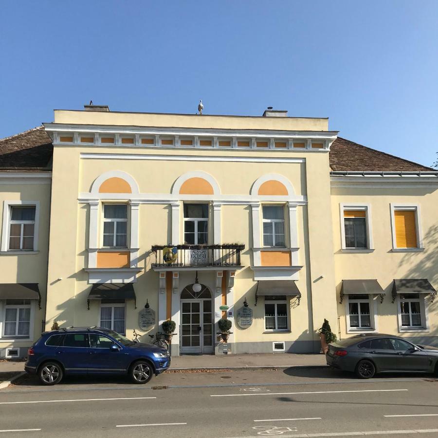 Lg Cosy Apartment Korneuburg Dış mekan fotoğraf